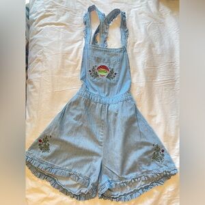 EUC Hot Topic Soft Denim Embroidered Overall Shorts